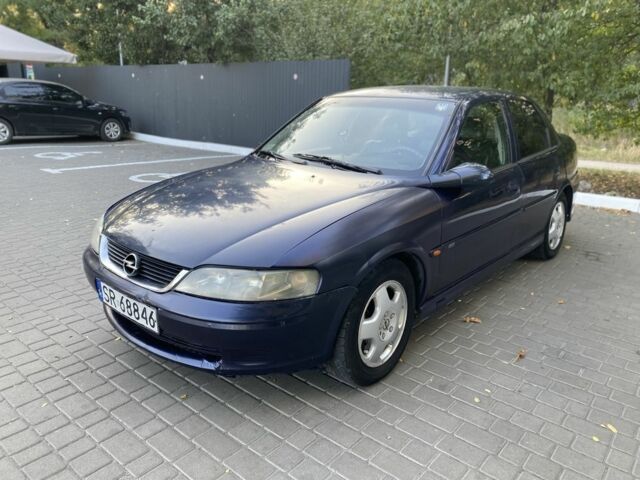 Синій Опель Вектра, об'ємом двигуна 2 л та пробігом 220 тис. км за 1650 $, фото 7 на Automoto.ua