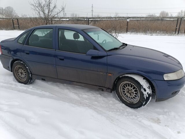 Синій Опель Вектра, об'ємом двигуна 0 л та пробігом 299 тис. км за 2250 $, фото 4 на Automoto.ua