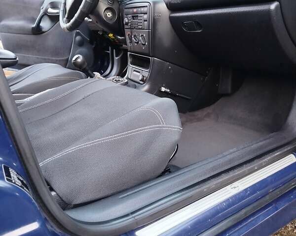 Синий Опель Вектра, объемом двигателя 1.8 л и пробегом 226 тыс. км за 2650 $, фото 11 на Automoto.ua