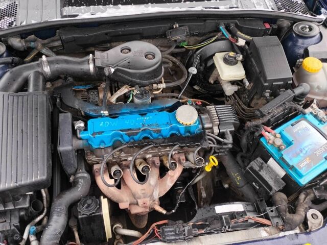 Синій Опель Вектра, об'ємом двигуна 1 л та пробігом 1 тис. км за 2200 $, фото 10 на Automoto.ua