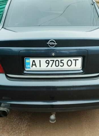 Синій Опель Вектра, об'ємом двигуна 2.2 л та пробігом 340 тис. км за 2800 $, фото 9 на Automoto.ua