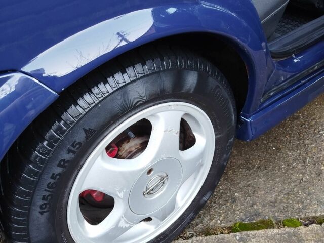 Синий Опель Вектра, объемом двигателя 1.8 л и пробегом 226 тыс. км за 2650 $, фото 7 на Automoto.ua