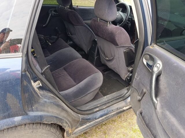 Синий Опель Вектра, объемом двигателя 2 л и пробегом 398 тыс. км за 1580 $, фото 4 на Automoto.ua