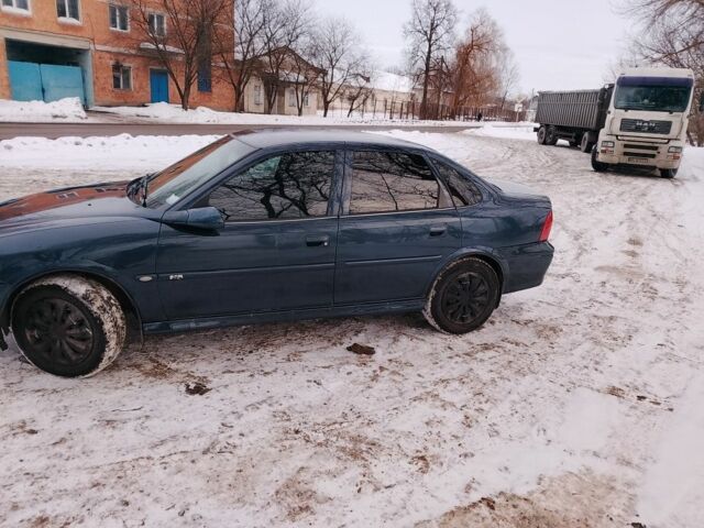 Синій Опель Вектра, об'ємом двигуна 2 л та пробігом 347 тис. км за 2700 $, фото 2 на Automoto.ua