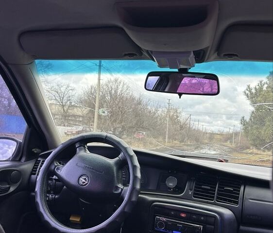 Синій Опель Вектра, об'ємом двигуна 1.6 л та пробігом 100 тис. км за 1400 $, фото 6 на Automoto.ua