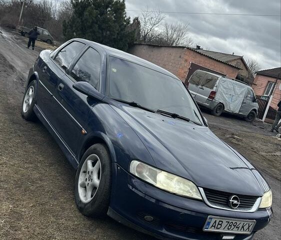 Синій Опель Вектра, об'ємом двигуна 1.6 л та пробігом 100 тис. км за 1400 $, фото 2 на Automoto.ua