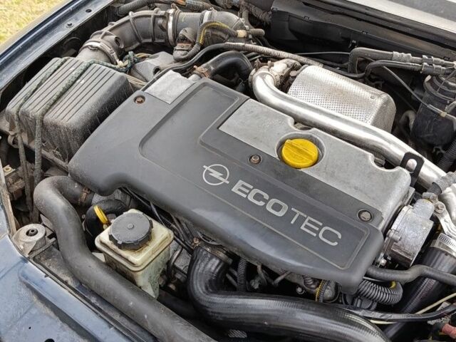 Синий Опель Вектра, объемом двигателя 2 л и пробегом 398 тыс. км за 1580 $, фото 7 на Automoto.ua