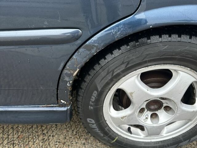 Синий Опель Вектра, объемом двигателя 2 л и пробегом 300 тыс. км за 1899 $, фото 7 на Automoto.ua