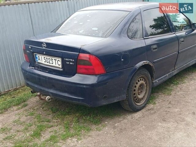 Синий Опель Вектра, объемом двигателя 1.8 л и пробегом 480 тыс. км за 1200 $, фото 2 на Automoto.ua
