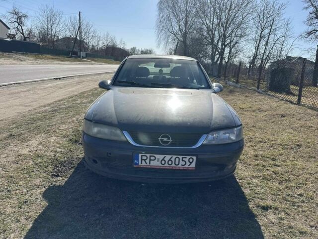 Синий Опель Вектра, объемом двигателя 0 л и пробегом 200 тыс. км за 700 $, фото 2 на Automoto.ua