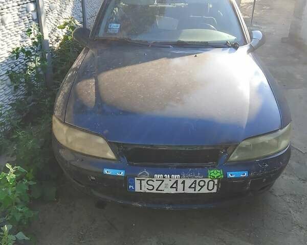Синий Опель Вектра, объемом двигателя 2 л и пробегом 100 тыс. км за 500 $, фото 3 на Automoto.ua