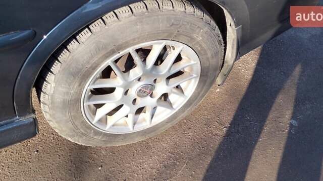 Синій Опель Вектра, об'ємом двигуна 2.2 л та пробігом 340 тис. км за 2800 $, фото 7 на Automoto.ua