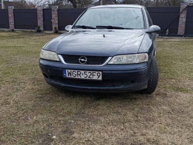 Синий Опель Вектра, объемом двигателя 2 л и пробегом 398 тыс. км за 1580 $, фото 1 на Automoto.ua