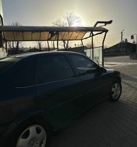 Синій Опель Вектра, об'ємом двигуна 2.2 л та пробігом 260 тис. км за 2550 $, фото 10 на Automoto.ua