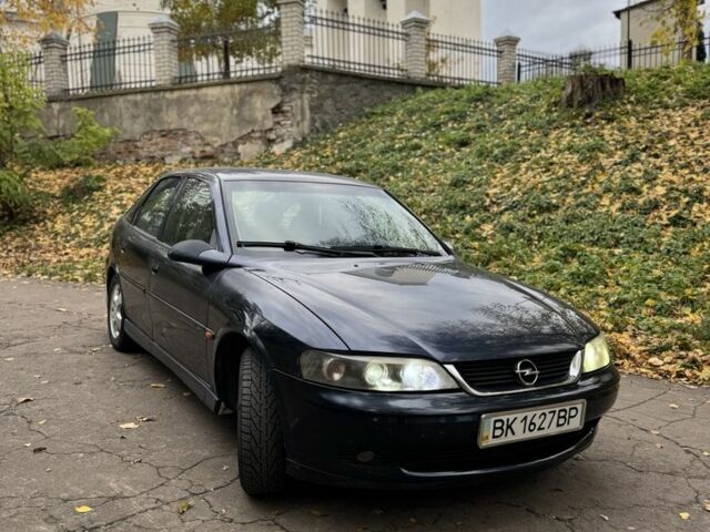Опель Вектра 2000 в Остоге на Automoto.ua Синий Опель Вектра, объемом двигателя 1.8 л и пробегом 300 тыс. км за 1850 $, фото 5 на Automoto.ua
