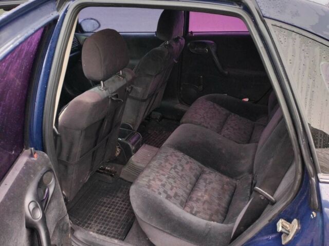 Синій Опель Вектра, об'ємом двигуна 1 л та пробігом 1 тис. км за 2200 $, фото 14 на Automoto.ua