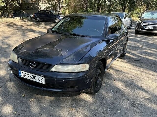 Синій Опель Вектра, об'ємом двигуна 1.6 л та пробігом 360 тис. км за 2308 $, фото 1 на Automoto.ua