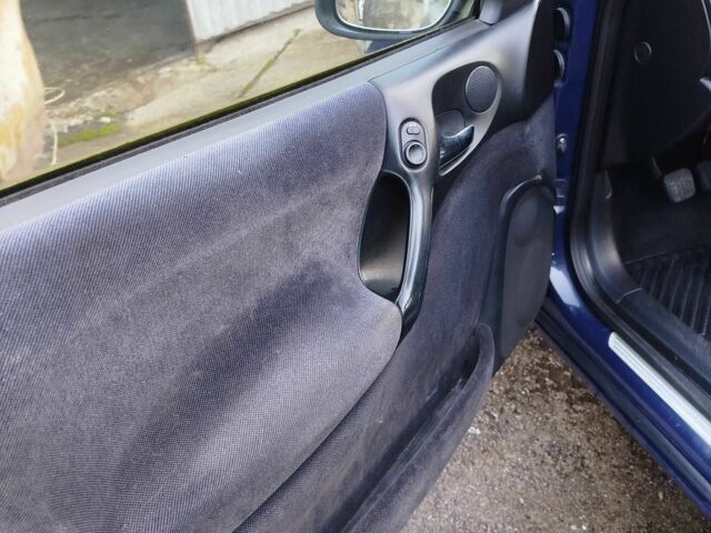 Синий Опель Вектра, объемом двигателя 1.8 л и пробегом 226 тыс. км за 2650 $, фото 3 на Automoto.ua