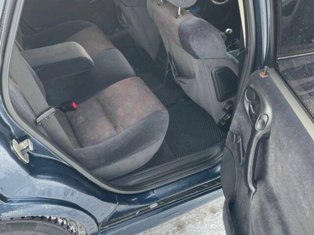 Синій Опель Вектра, об'ємом двигуна 1.8 л та пробігом 300 тис. км за 3600 $, фото 5 на Automoto.ua