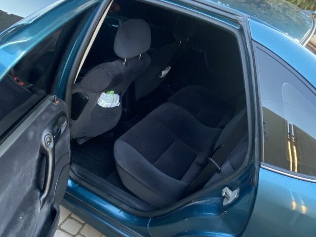 Синий Опель Вектра, объемом двигателя 1.6 л и пробегом 325 тыс. км за 2900 $, фото 7 на Automoto.ua