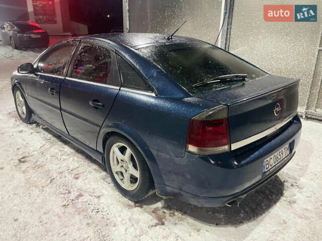 Синий Опель Вектра, объемом двигателя 2.2 л и пробегом 428 тыс. км за 3299 $, фото 3 на Automoto.ua