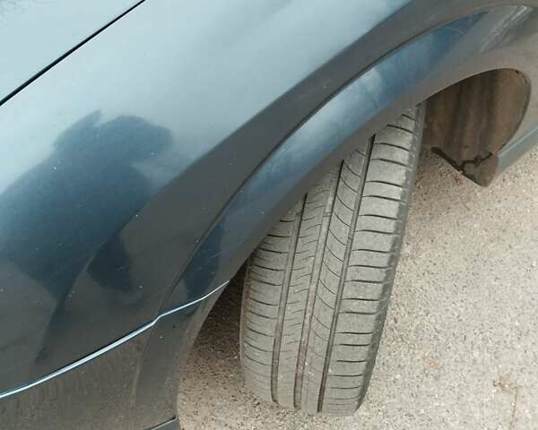 Синий Опель Вектра, объемом двигателя 1.8 л и пробегом 277 тыс. км за 4100 $, фото 4 на Automoto.ua