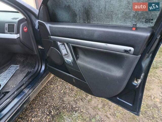 Синій Опель Вектра, об'ємом двигуна 2 л та пробігом 352 тис. км за 1699 $, фото 6 на Automoto.ua