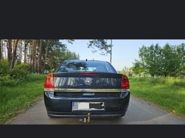 Синій Опель Вектра, об'ємом двигуна 2 л та пробігом 304 тис. км за 2200 $, фото 4 на Automoto.ua