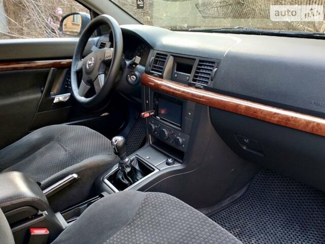 Синий Опель Вектра, объемом двигателя 2.2 л и пробегом 276 тыс. км за 4500 $, фото 24 на Automoto.ua