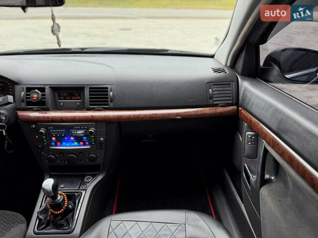 Синий Опель Вектра, объемом двигателя 2 л и пробегом 364 тыс. км за 2999 $, фото 24 на Automoto.ua