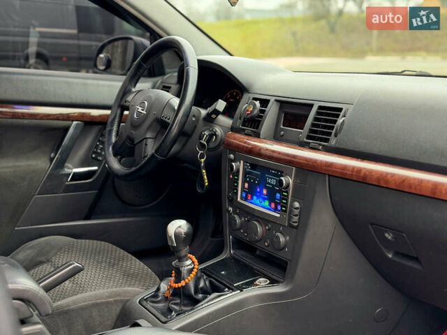 Синий Опель Вектра, объемом двигателя 2 л и пробегом 364 тыс. км за 2999 $, фото 21 на Automoto.ua