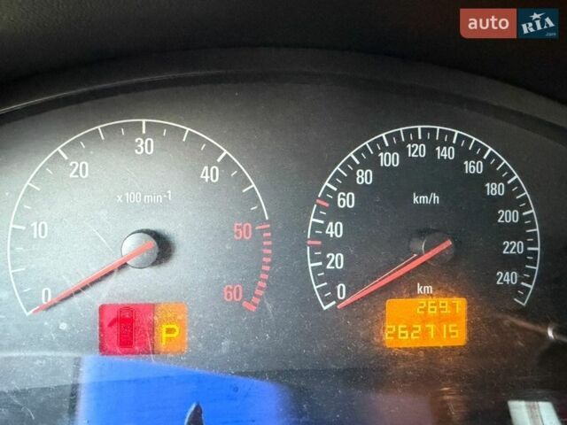 Синий Опель Вектра, объемом двигателя 2.2 л и пробегом 262 тыс. км за 3800 $, фото 15 на Automoto.ua