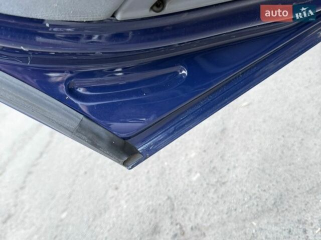 Синий Опель Вектра, объемом двигателя 2.2 л и пробегом 262 тыс. км за 3800 $, фото 5 на Automoto.ua