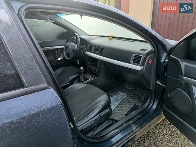 Синій Опель Вектра, об'ємом двигуна 2 л та пробігом 352 тис. км за 1699 $, фото 5 на Automoto.ua