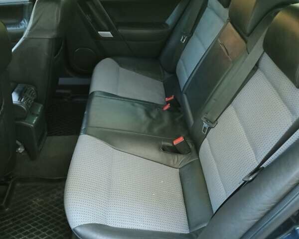 Синий Опель Вектра, объемом двигателя 2.2 л и пробегом 255 тыс. км за 4500 $, фото 6 на Automoto.ua