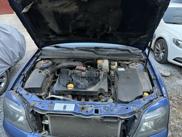 Синій Опель Вектра, об'ємом двигуна 1.8 л та пробігом 2 тис. км за 3000 $, фото 9 на Automoto.ua