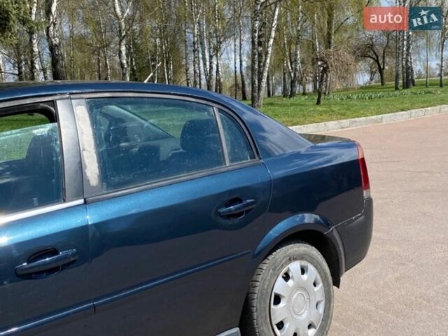 Синий Опель Вектра, объемом двигателя 2.17 л и пробегом 450 тыс. км за 2400 $, фото 4 на Automoto.ua
