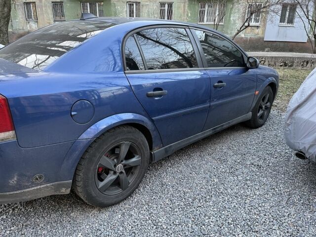 Синій Опель Вектра, об'ємом двигуна 1.8 л та пробігом 2 тис. км за 3000 $, фото 1 на Automoto.ua