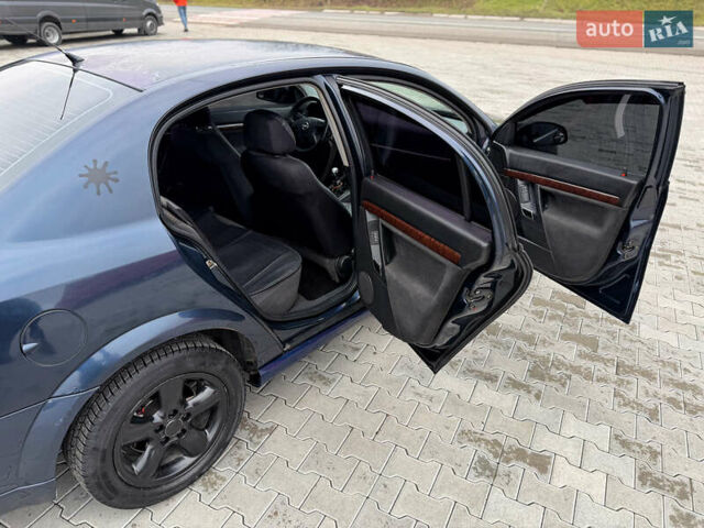 Синий Опель Вектра, объемом двигателя 2 л и пробегом 364 тыс. км за 2999 $, фото 20 на Automoto.ua