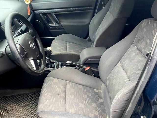 Синій Опель Вектра, об'ємом двигуна 1.6 л та пробігом 370 тис. км за 2950 $, фото 6 на Automoto.ua