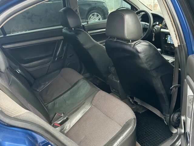 Синій Опель Вектра, об'ємом двигуна 2.2 л та пробігом 430 тис. км за 3350 $, фото 6 на Automoto.ua