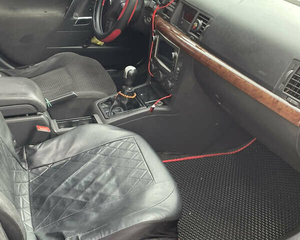 Синій Опель Вектра, об'ємом двигуна 2 л та пробігом 350 тис. км за 2850 $, фото 8 на Automoto.ua