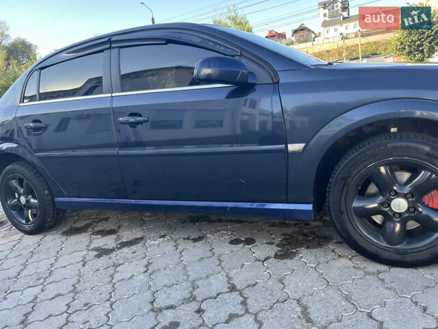 Синий Опель Вектра, объемом двигателя 2 л и пробегом 350 тыс. км за 3100 $, фото 4 на Automoto.ua