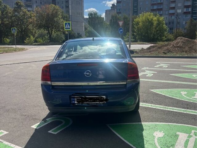 Синій Опель Вектра, об'ємом двигуна 1.8 л та пробігом 145 тис. км за 2793 $, фото 2 на Automoto.ua