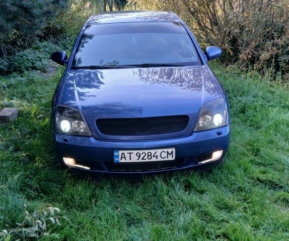 Синій Опель Вектра, об'ємом двигуна 2.2 л та пробігом 225 тис. км за 3600 $, фото 4 на Automoto.ua