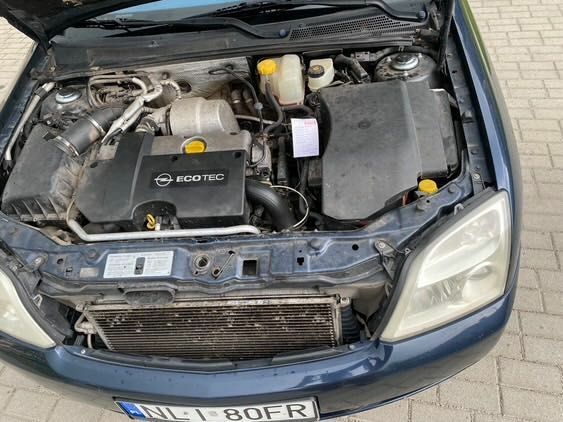 Синий Опель Вектра, объемом двигателя 2.2 л и пробегом 310 тыс. км за 2400 $, фото 5 на Automoto.ua