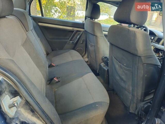 Опель Вектра 2002 в Бердичеве на Automoto.ua Синий Опель Вектра, объемом двигателя 2.17 л и пробегом 280 тыс. км за 1300 $, фото 3 на Automoto.ua