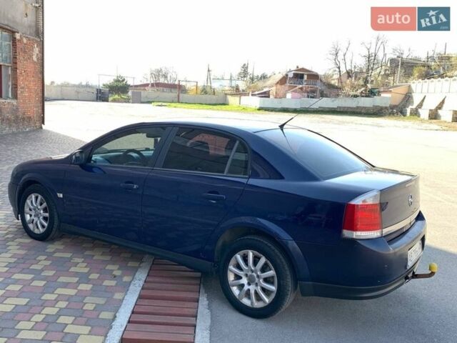Синій Опель Вектра, об'ємом двигуна 2 л та пробігом 319 тис. км за 2650 $, фото 8 на Automoto.ua