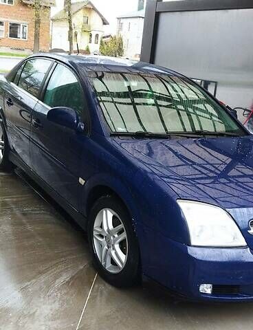 Синий Опель Вектра, объемом двигателя 2.2 л и пробегом 293 тыс. км за 3700 $, фото 4 на Automoto.ua