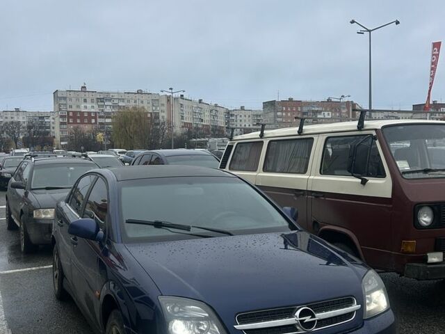 Синий Опель Вектра, объемом двигателя 2.2 л и пробегом 316 тыс. км за 4200 $, фото 1 на Automoto.ua